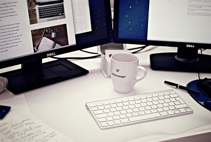 Modern Blogging Workspace 2026 Professional