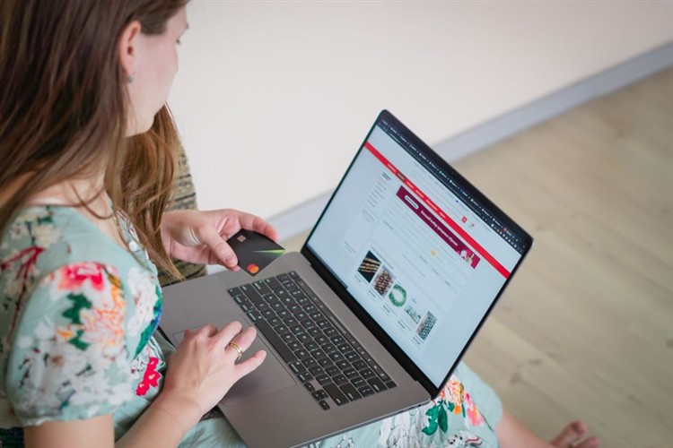 Modern E-Commerce Website 2026 Ai Dashboard Social Commerce