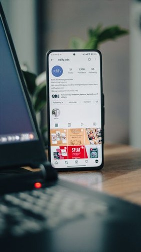 Modern Social Media Marketing Professional Interaction 2026