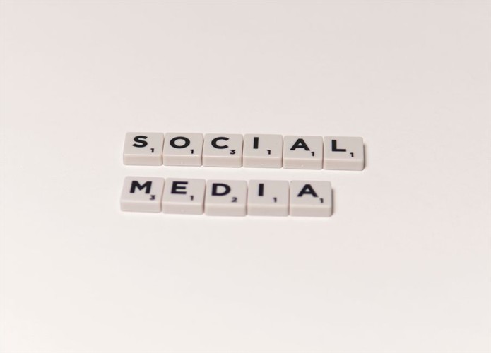 Modern Social Media Optimization Concept 2026 With Ai And Community