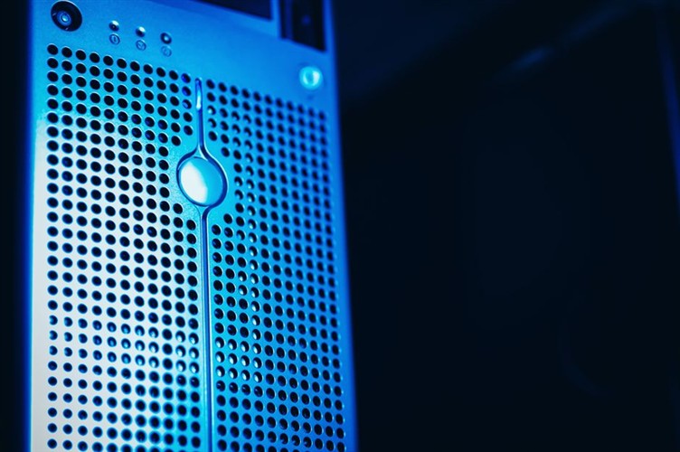 Modern Web Server Comparison Apache Iis 2026