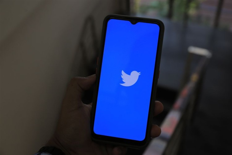Professional X (Twitter) Business Profile With Brand Logo 2026