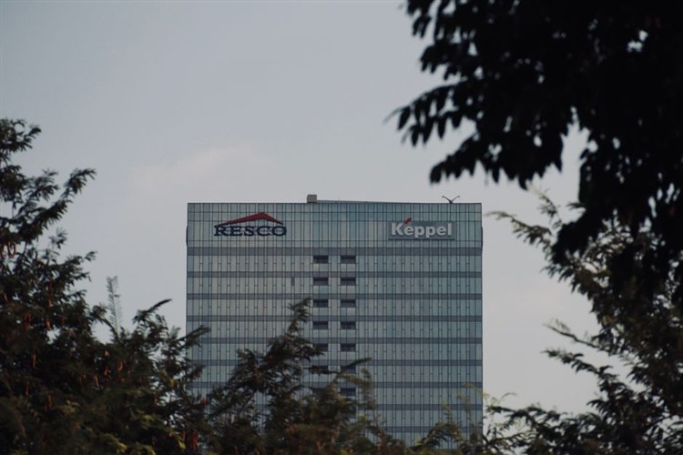 Yahoo corporate logo sign on building